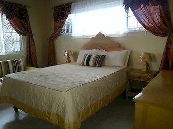 A Piece Of Paradise Montego Bay 3*,